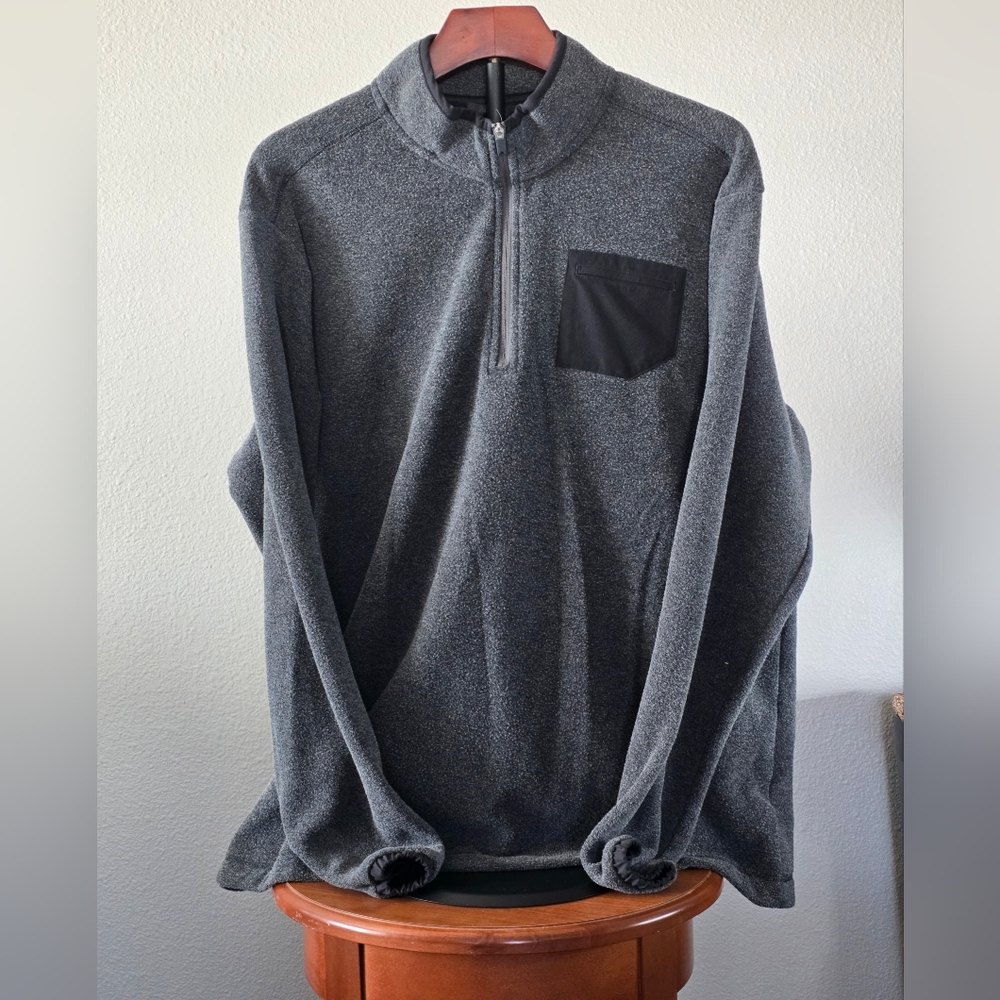 Adidas Sweater Size Large